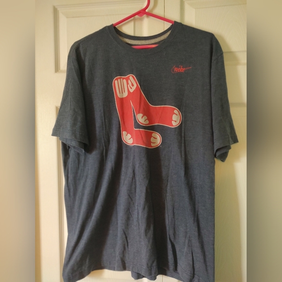 Nike Other - Nike Standard Fit Tee Shirt Red Socks Print Men's XL